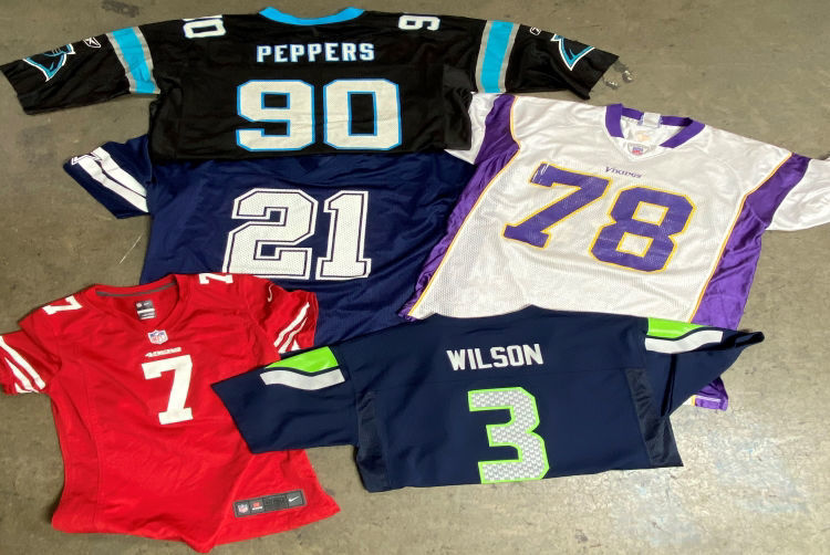 Picture of Men's NFL Shirts - 40 lbs (Good and Moderate Quality)