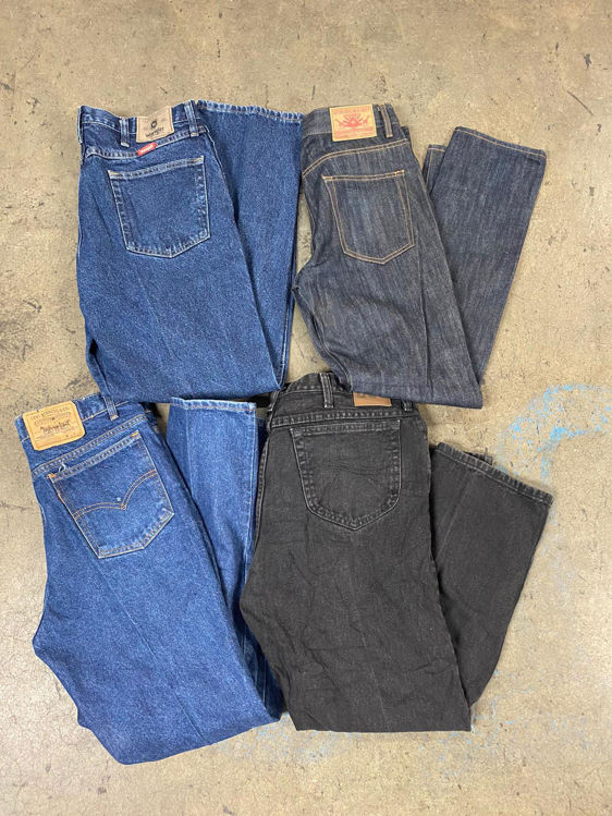 Picture of Men & Women Levi's 501 Jeans - 45 lbs (All Qualities Included)